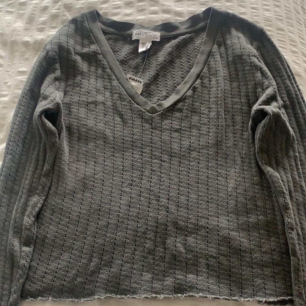 Grey Long sleeve V-Neck Crop Top